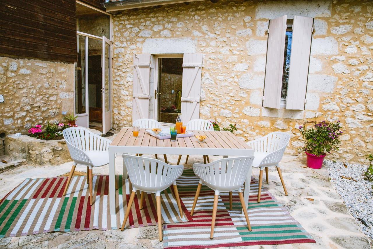 L'Esprit Du 24 Bed & Breakfast Rouffignac-de-Sigoules Екстериор снимка