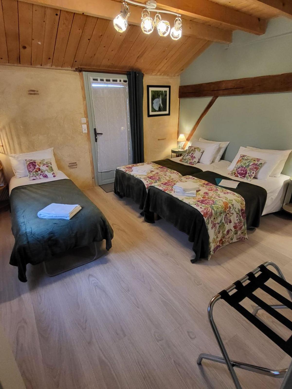 L'Esprit Du 24 Bed & Breakfast Rouffignac-de-Sigoules Екстериор снимка
