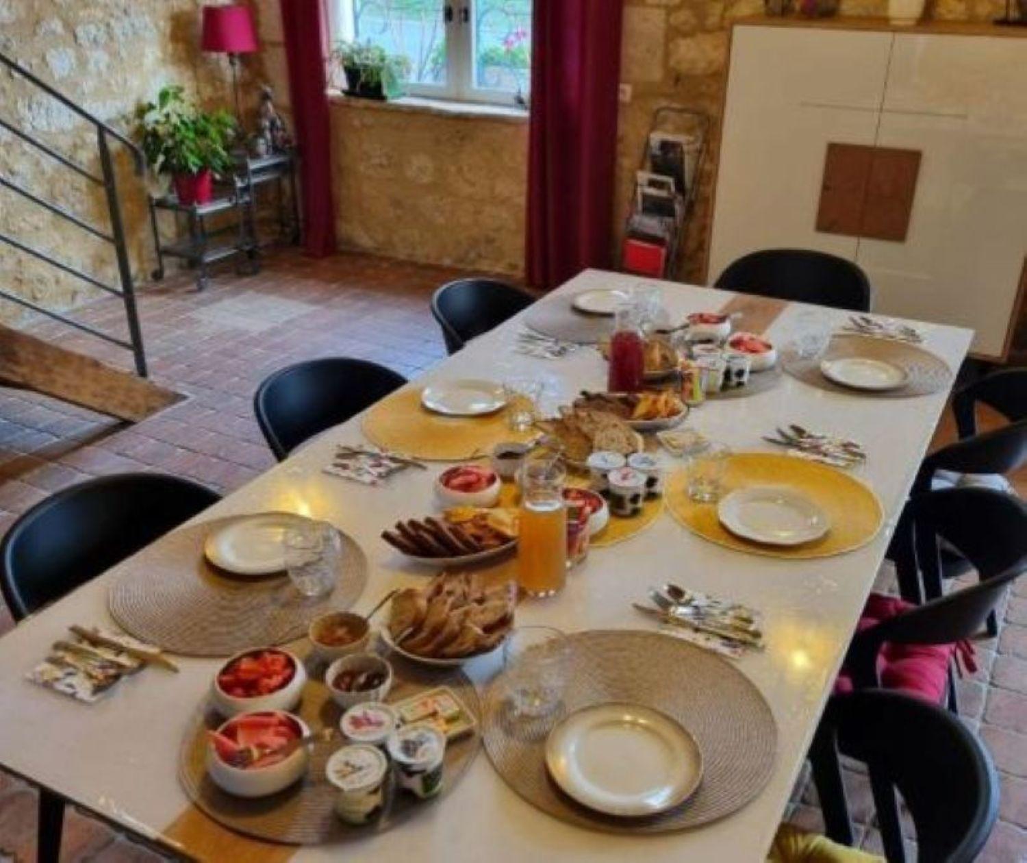 L'Esprit Du 24 Bed & Breakfast Rouffignac-de-Sigoules Екстериор снимка